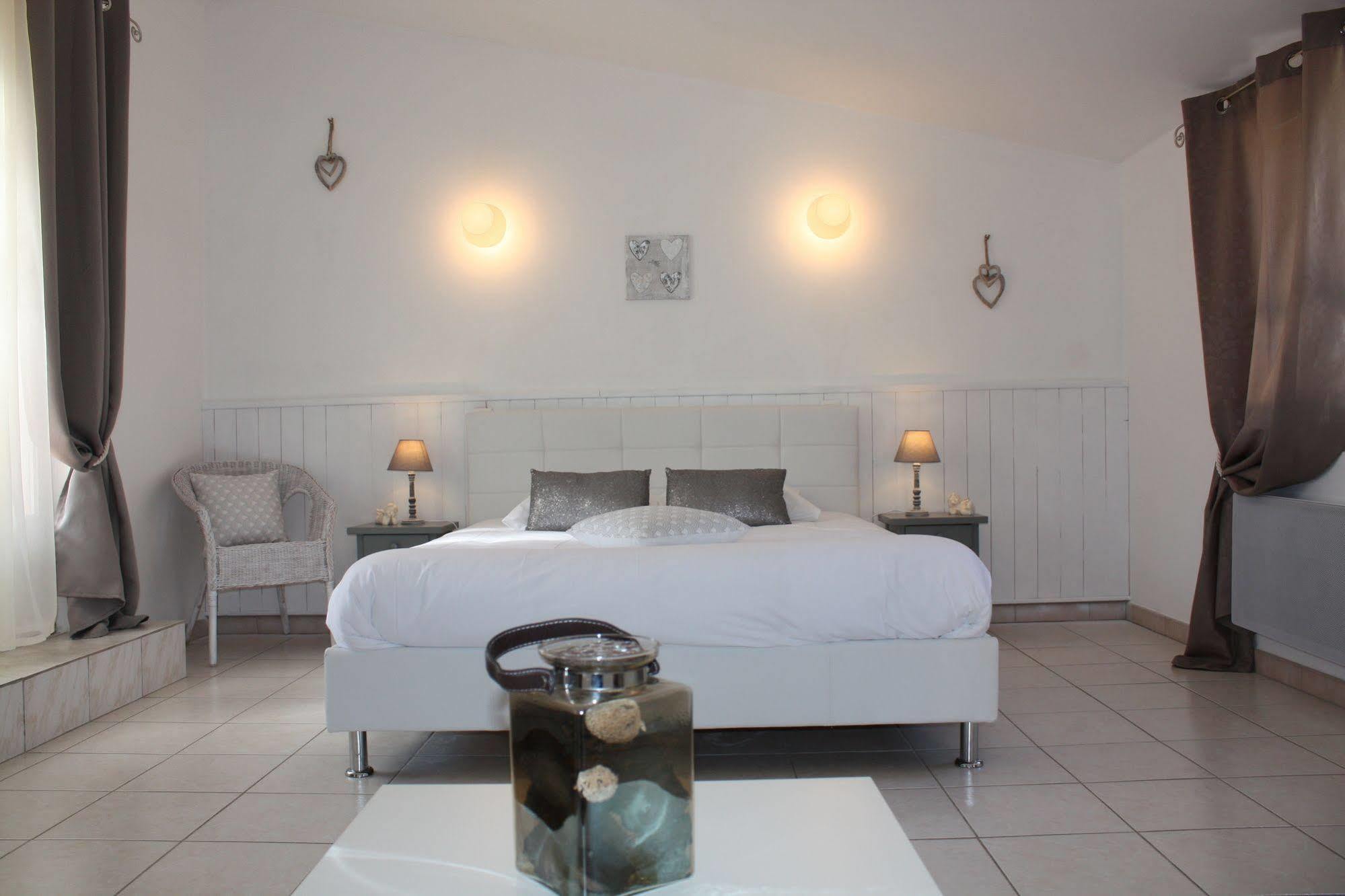 Hôtel Lou Valen Le Val Buitenkant foto